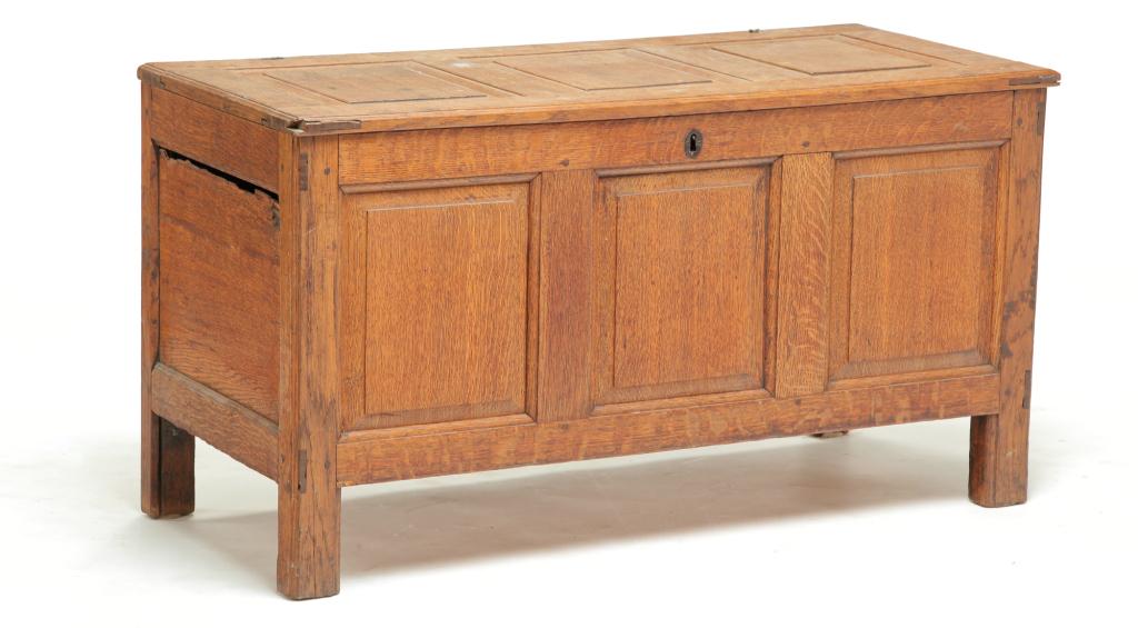 ENGLISH BLANKET CHEST. (1 of 4)