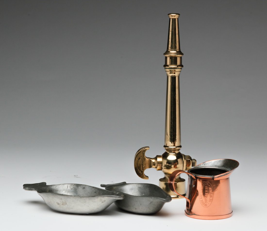 FOUR PIECES METAL WARE. (1 of 4)