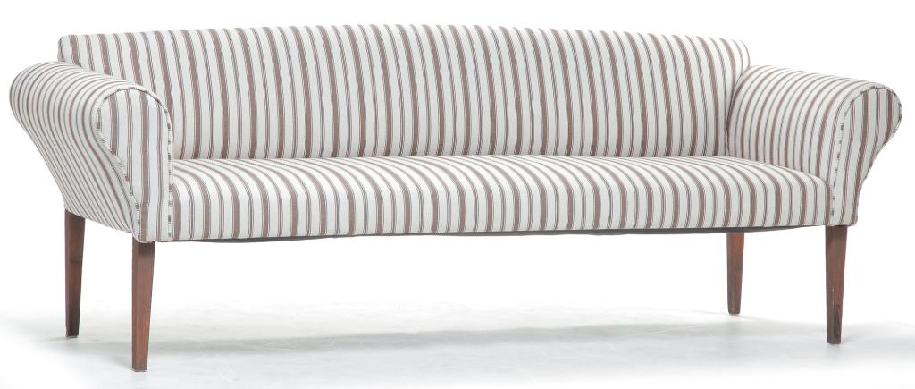 AMERICAN COUNTRY HEPPLEWHITE SOFA. (1 of 3)