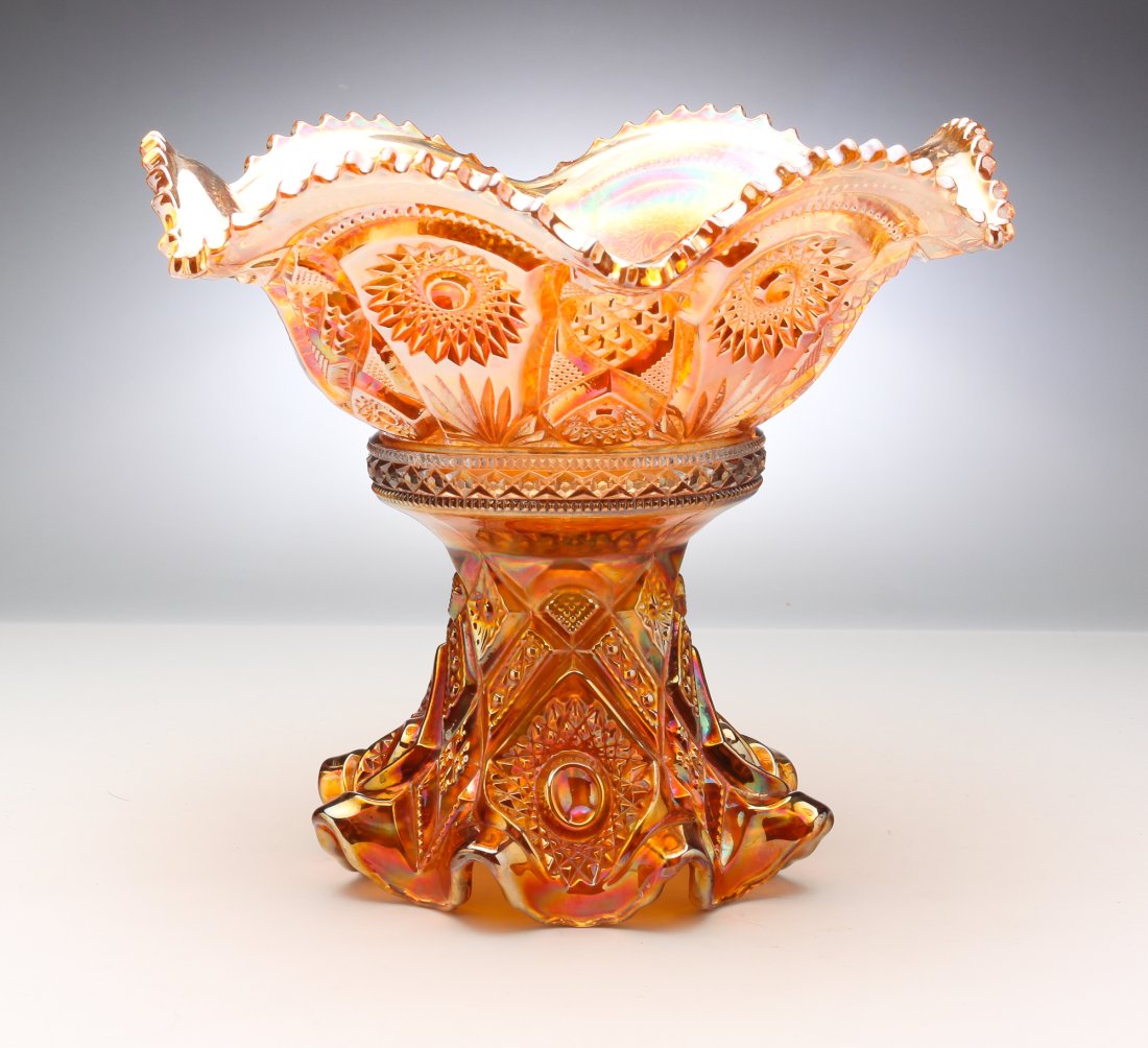 AMERICAN CARNIVAL GLASS PUNCHBOWL. (1 of 4)