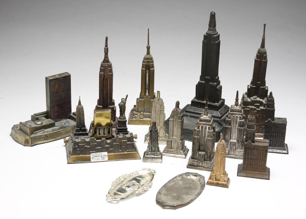 NEW YORK CITY MONUMENT SOUVENIRS. (1 of 6)