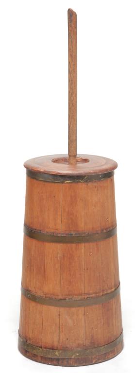 AMERICAN STAVE-CONSTRUCTED BUTTER CHURN. (1 of 3)