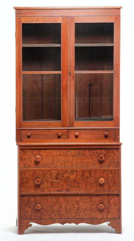 AMERICAN BOOKCASE ON CHEST. (1 of 6)