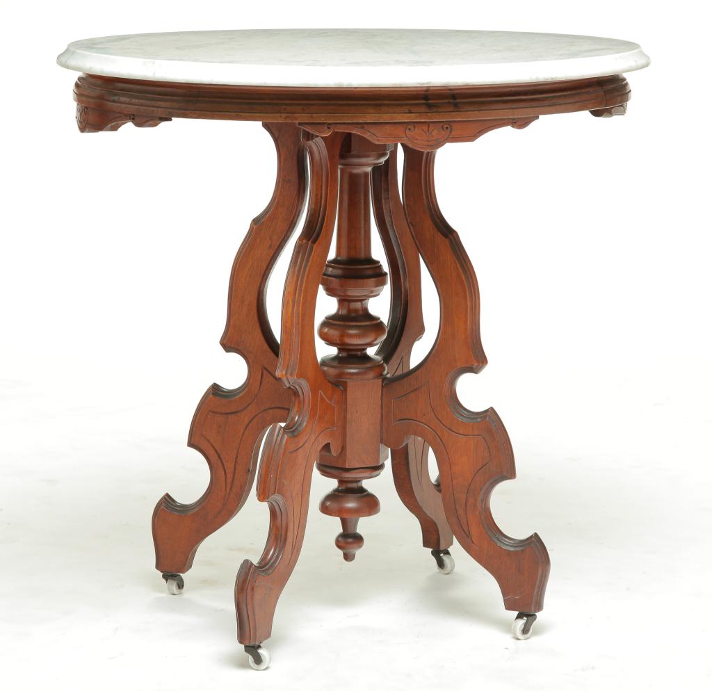 AMERICAN VICTORIAN OVAL PARLOR TABLE. (1 of 4)