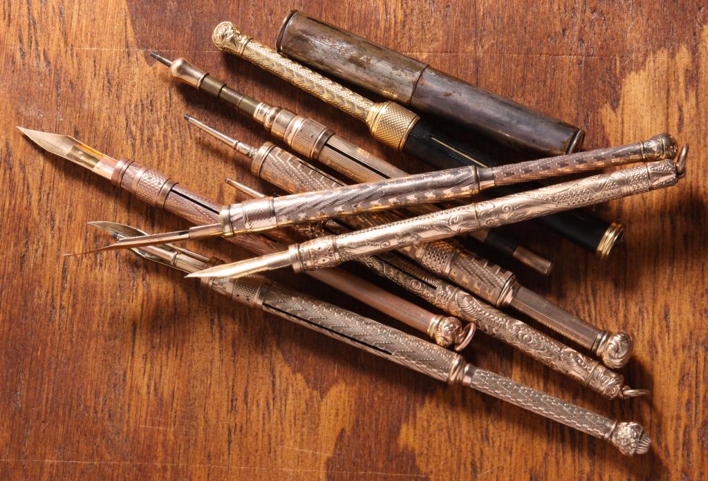 VINTAGE COMBINATION DIP PEN & PENCILS. (1 of 4)