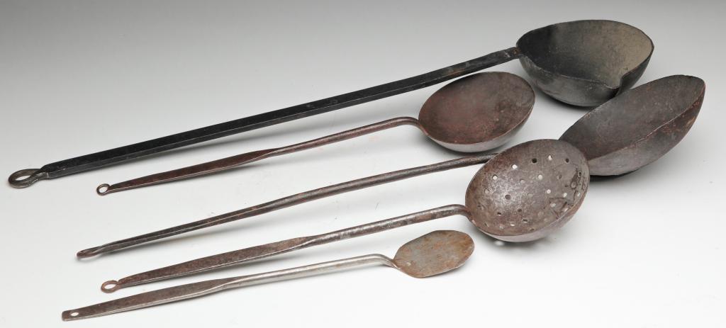 FIVE AMERICAN KITCHEN UTENSILS. (1 of 4)