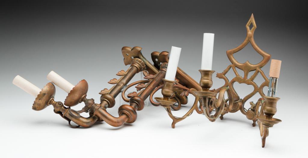 THREE WALL SCONCES. (1 of 6)