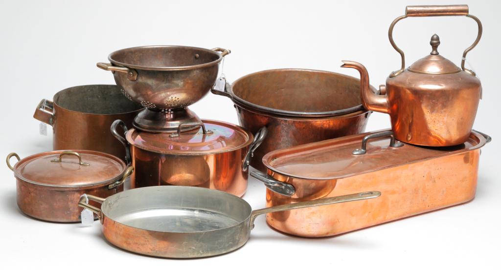 GROUP OF COPPER COOKWARE. (1 of 5)