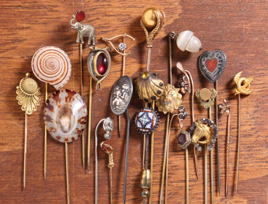 TWENTY-TWO ANTIQUE STICK PINS. (1 of 3)