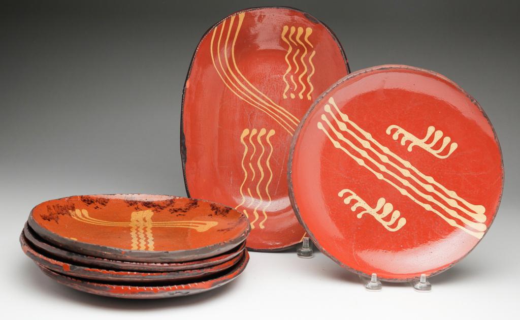 FIVE PIECES TURTLE CREEK POTTERY. (1 of 9)