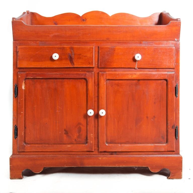 AMERICAN PINE DRY SINK. (1 of 7)