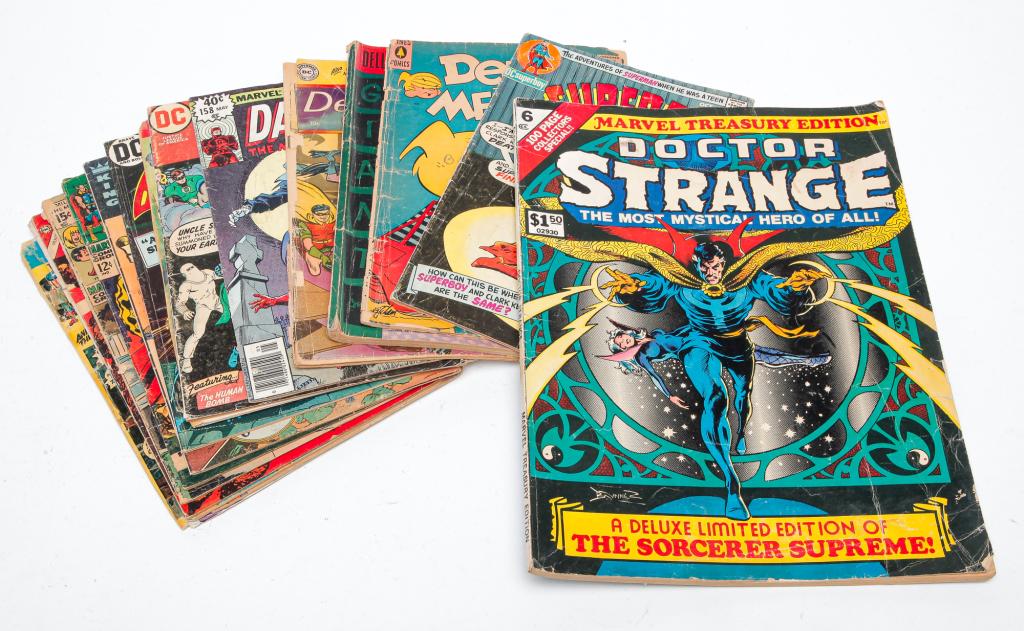 GROUP OF AMERICAN COMIC BOOKS. (1 of 2)