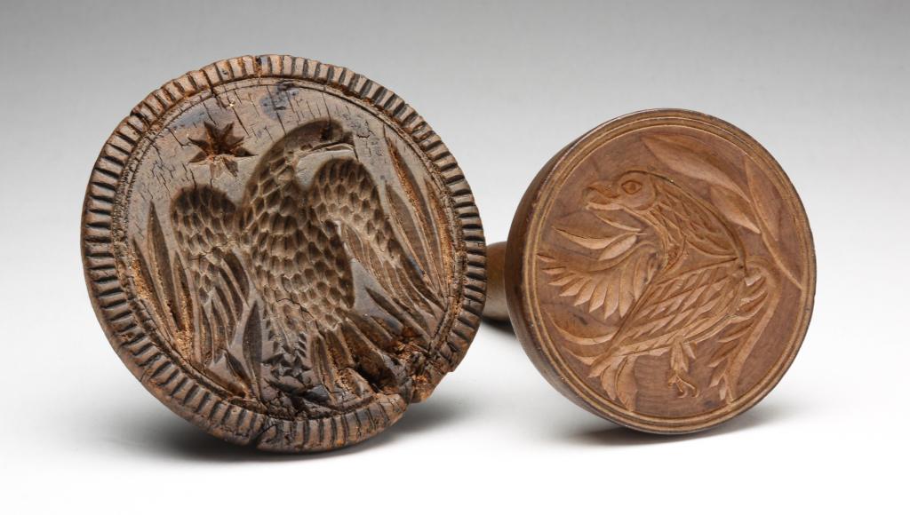 TWO AMERICAN EAGLE BUTTER PRINTS. (1 of 2)