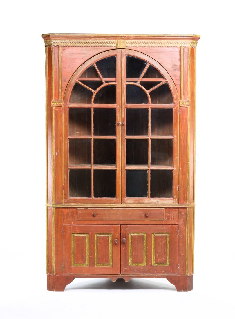 AMERICAN DECORATED CORNER CUPBOARD. (1 of 10)