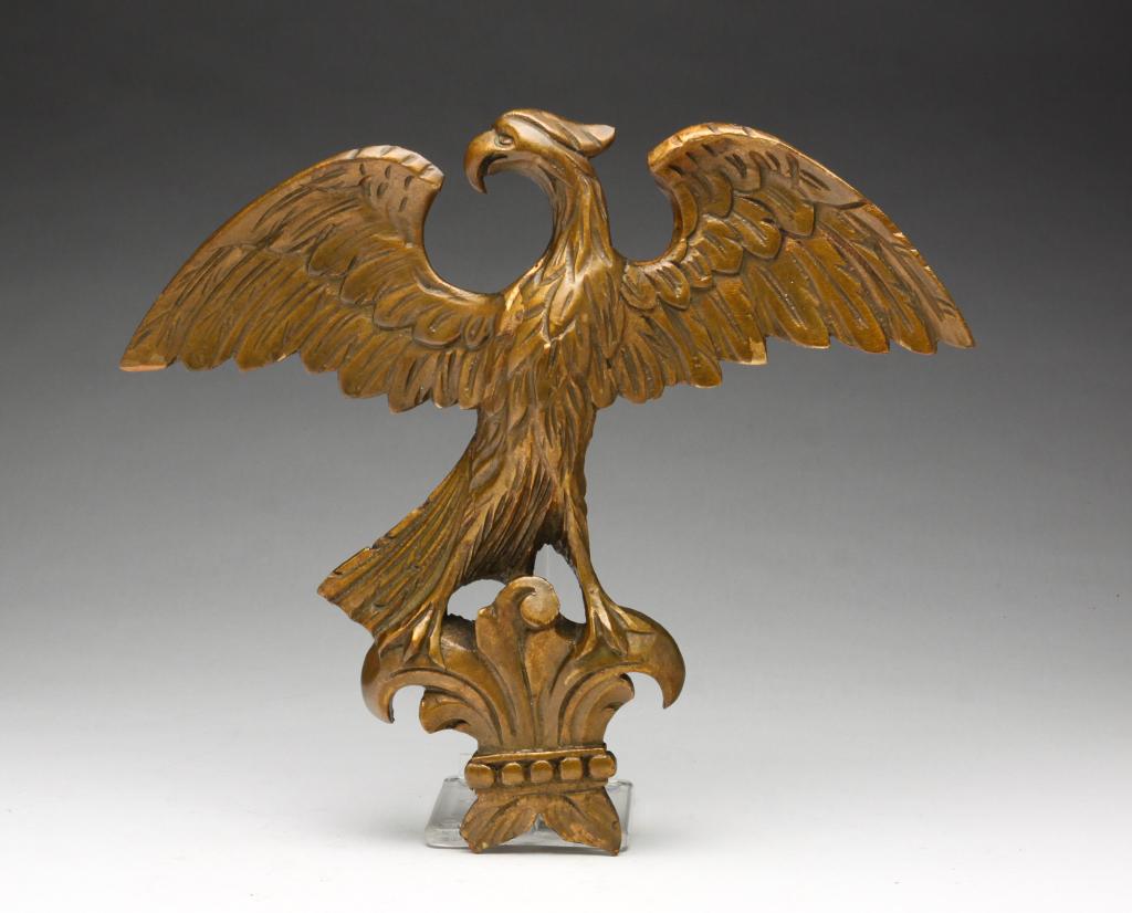 AMERICAN CARVED EAGLE. (1 of 4)
