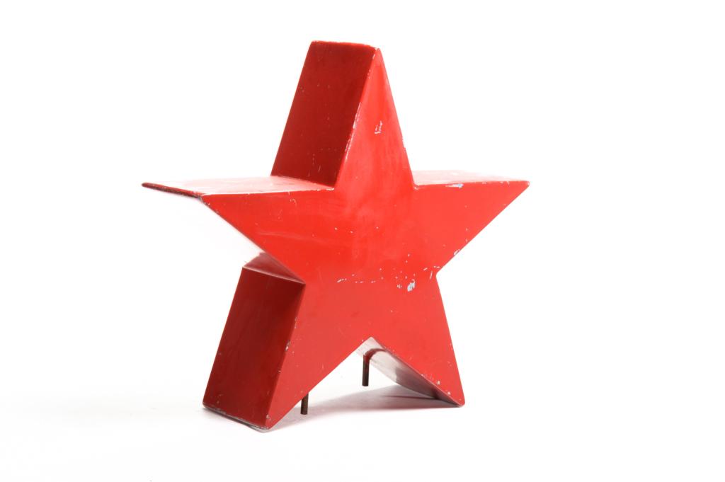 AMERICAN TIN STAR SIGN. (1 of 2)