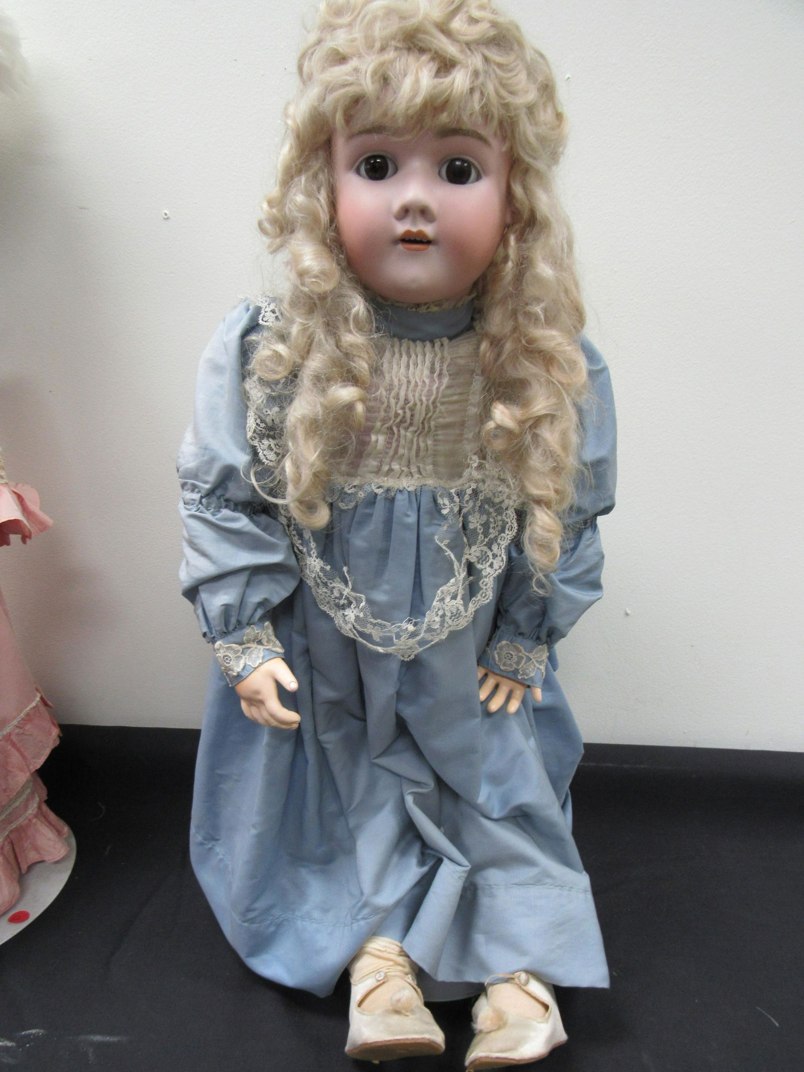 GERMAN HANDWERCK BISQUE DOLL (1 of 3)