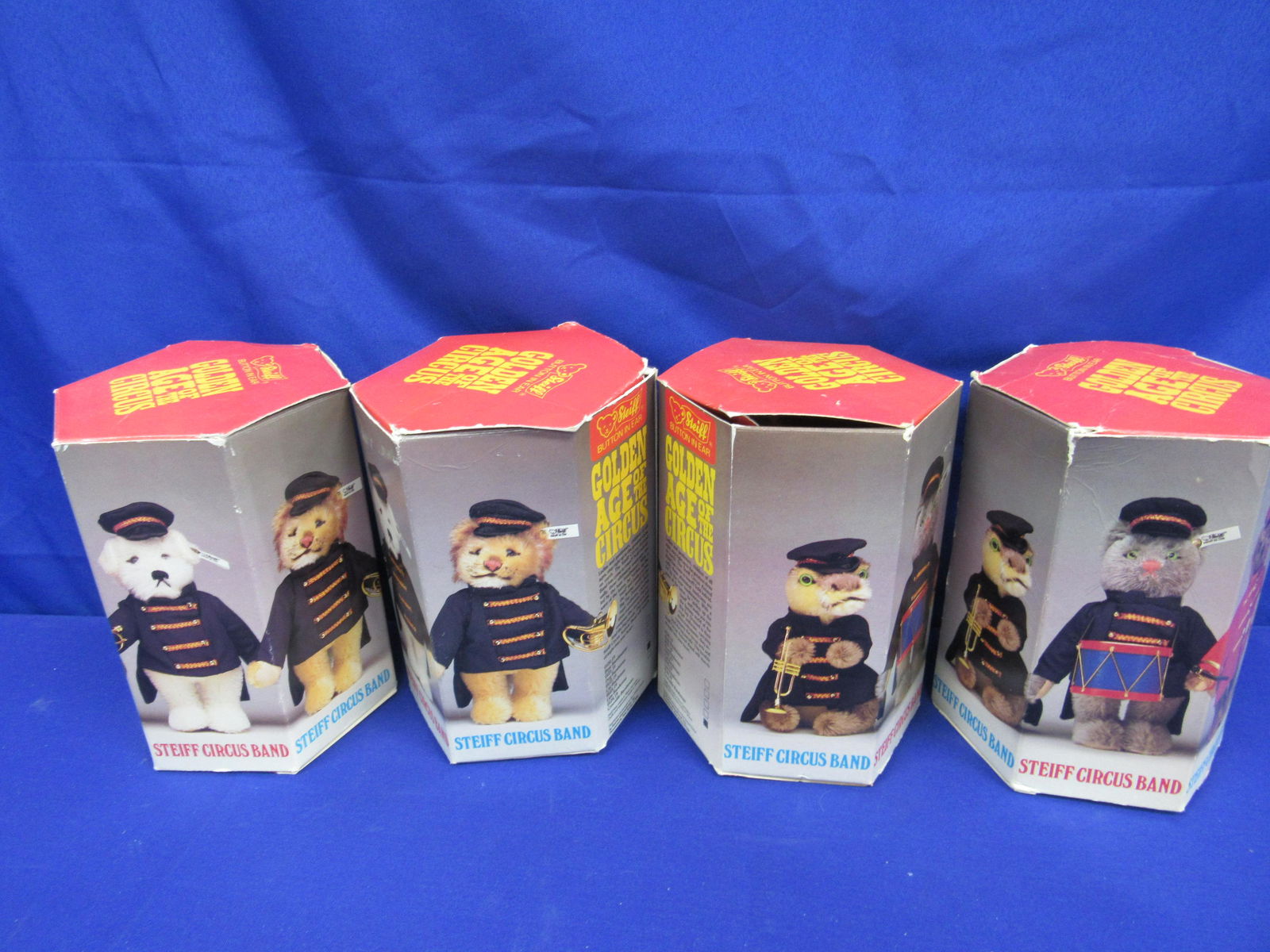 FIVE STEIFF BANDSMAN ANIMALS (1 of 2)