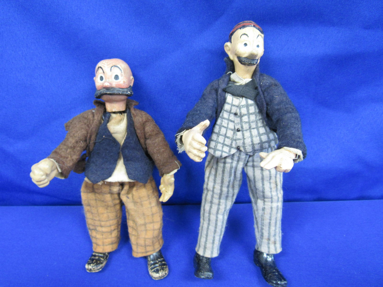 SWISS BUCHERER "MUTT AND JEFF" DOLLS (1 of 4)