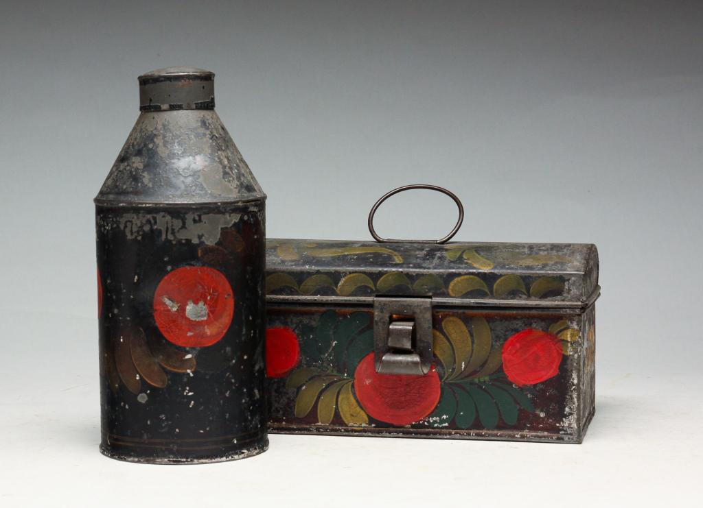 AMERICAN TOLE TEA CADDY AND DOCUMENT BOX. (1 of 6)