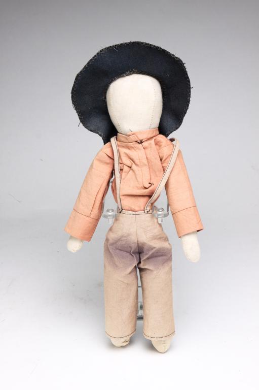 MIDWEST AMISH MALE RAG DOLL. (1 of 4)