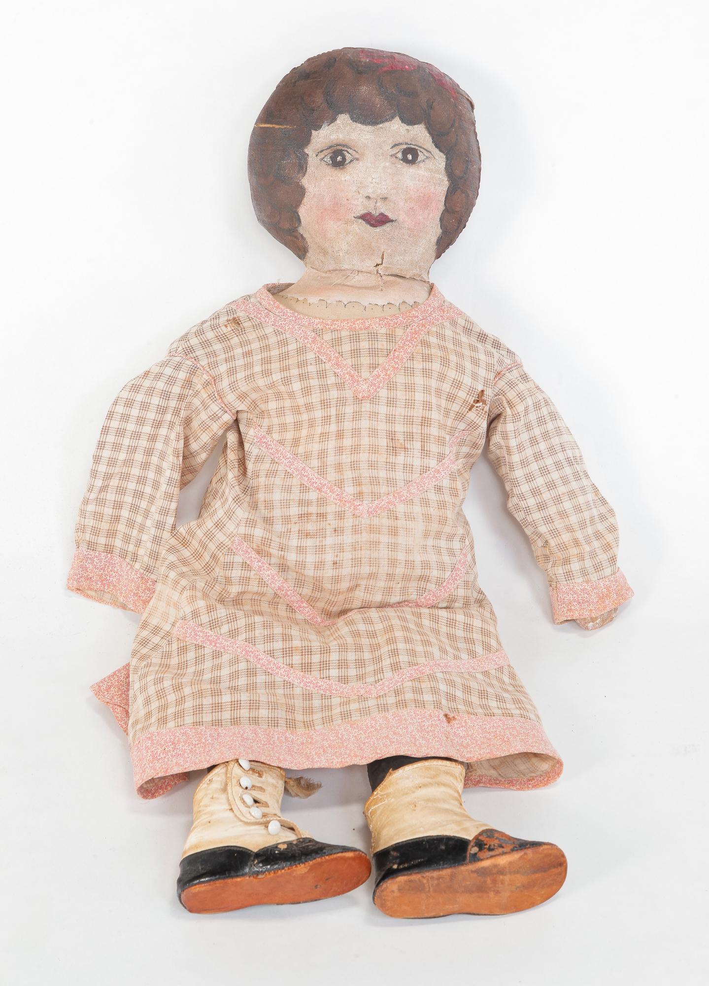 AMERICAN OIL CLOTH DOLL. (1 of 6)