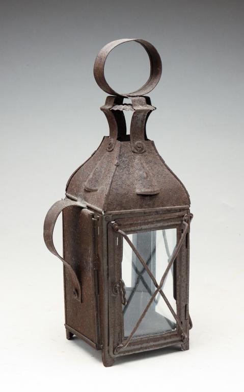 AMERICAN TIN CANDLE LANTERN. (1 of 5)