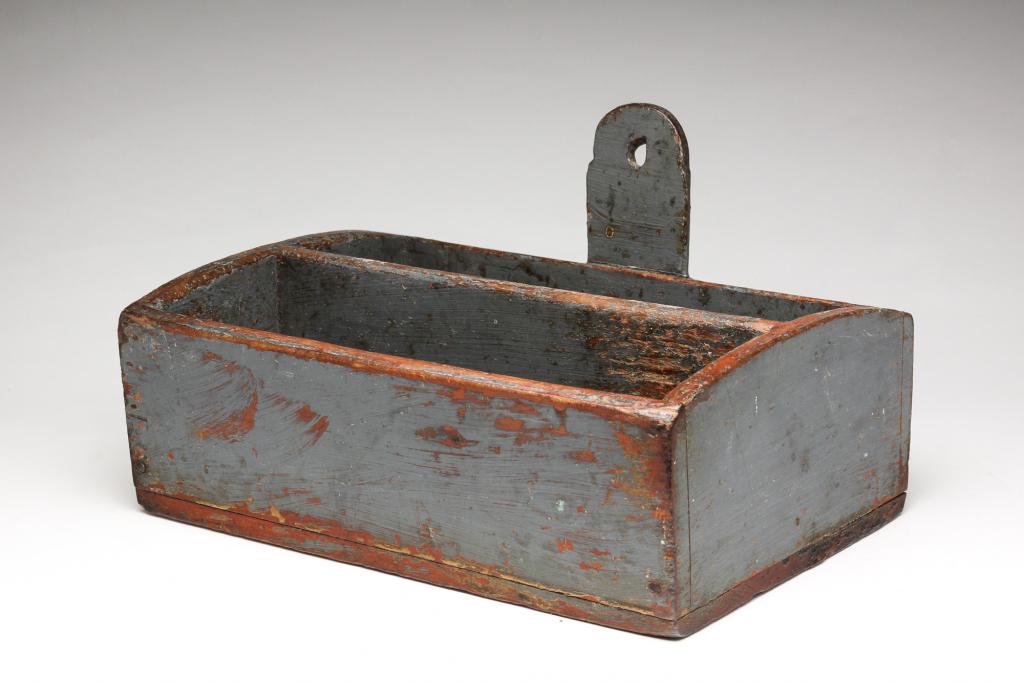 AMERICAN HANGING WALL BOX. (1 of 6)