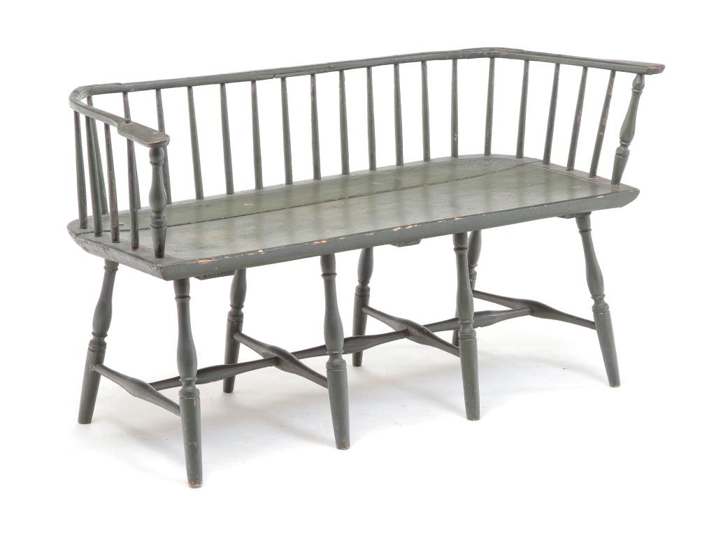 AMERICAN LOW BACK WINDSOR SETTLE BENCH. (1 of 5)