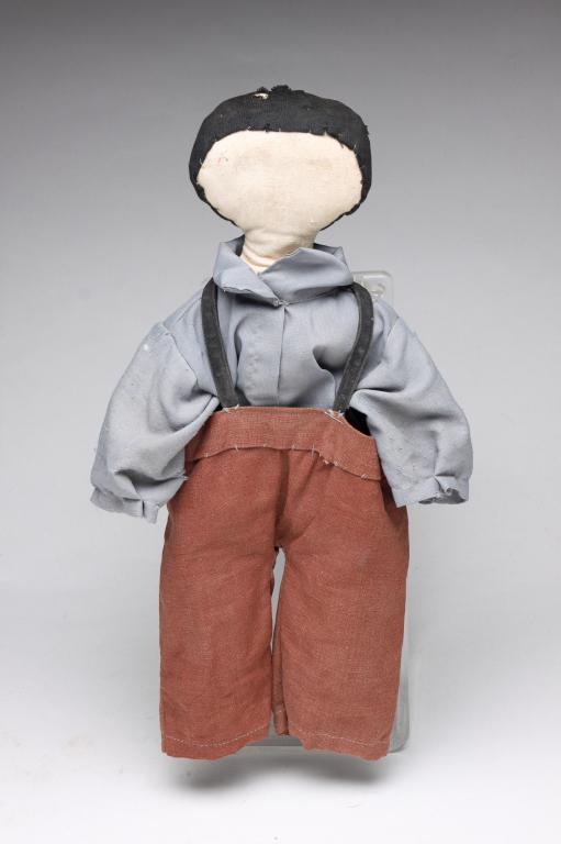 AMISH MALE RAG DOLL. (1 of 4)