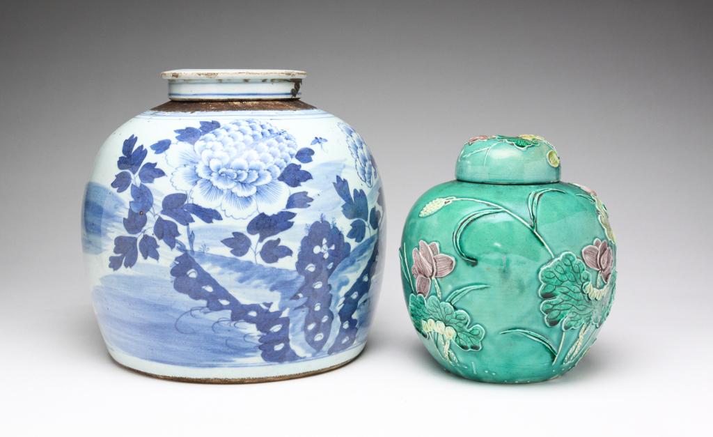 TWO CHINESE GINGER JARS. (1 of 7)