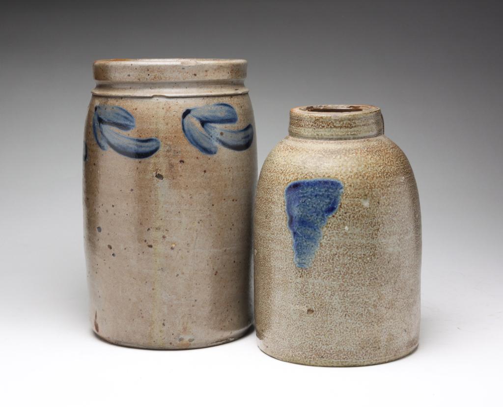 TWO AMERICAN STONEWARE PIECES. (1 of 6)