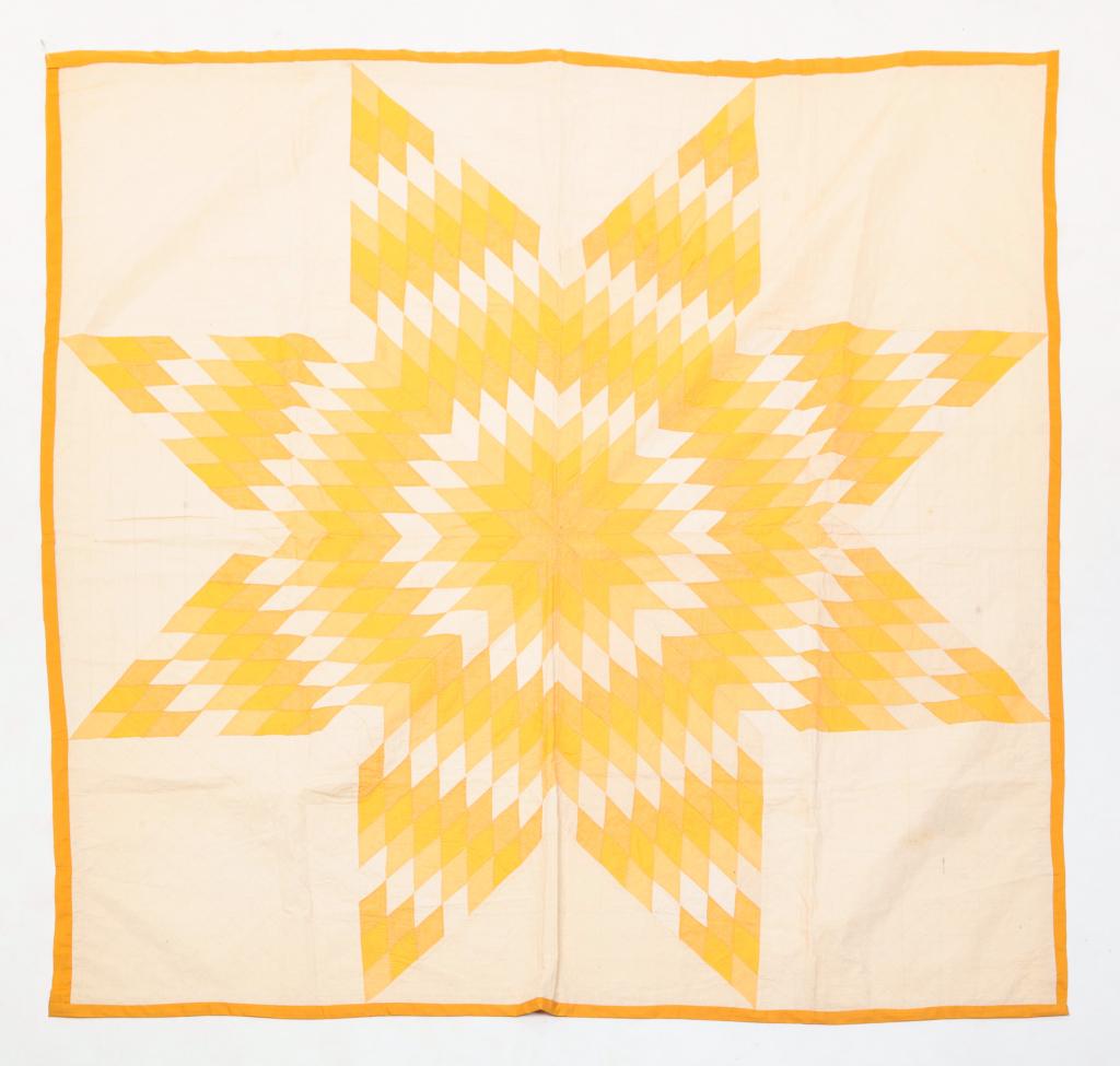 AMERICAN PIECED QUILT. (1 of 2)