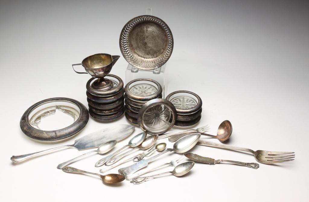 STERLING SILVER FLATWARE AND ACCESSORIES. (1 of 8)