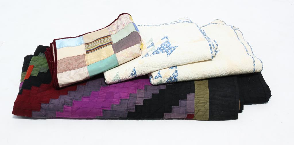 FOUR AMERICAN QUILTS. (1 of 13)