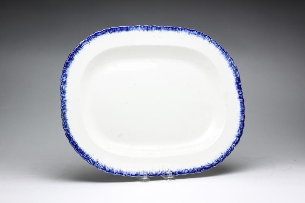 ENGLISH ADAMS FEATHER EDGE PLATTER. (1 of 5)