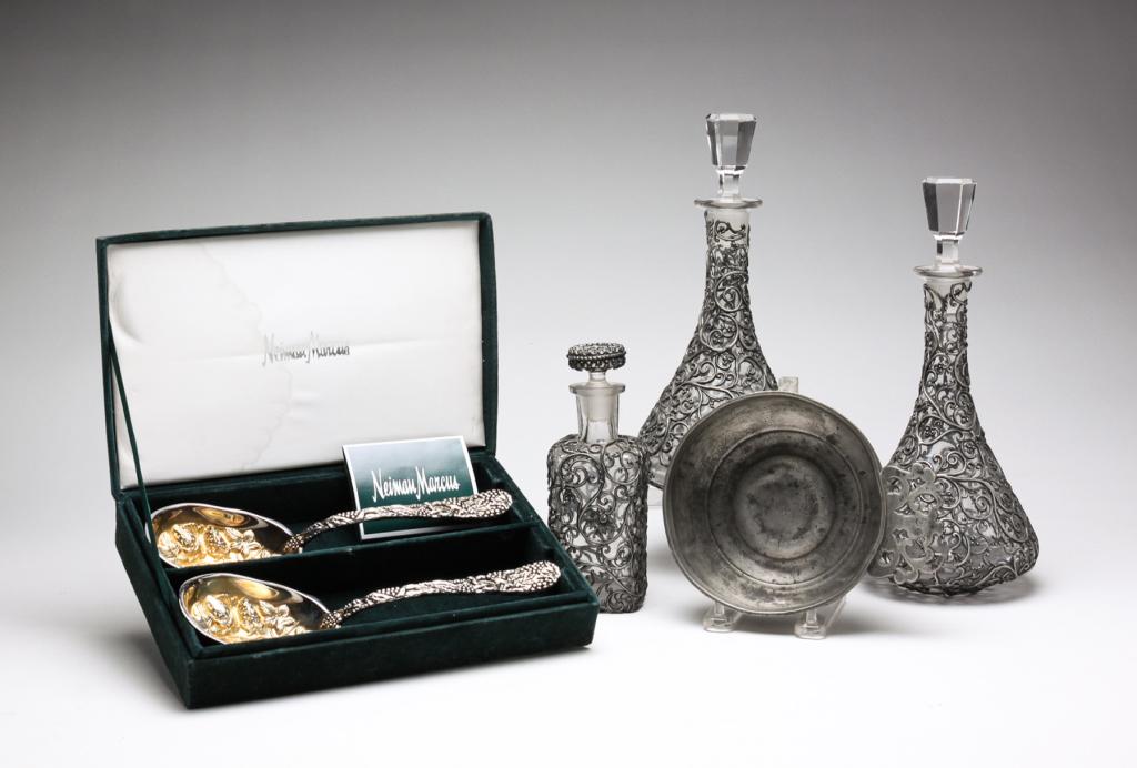 SIX PIECE ECLECTIC GROUP. (1 of 7)