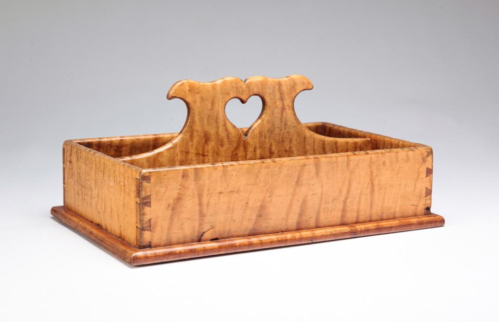 AMERICAN CUTLERY TRAY. (1 of 5)