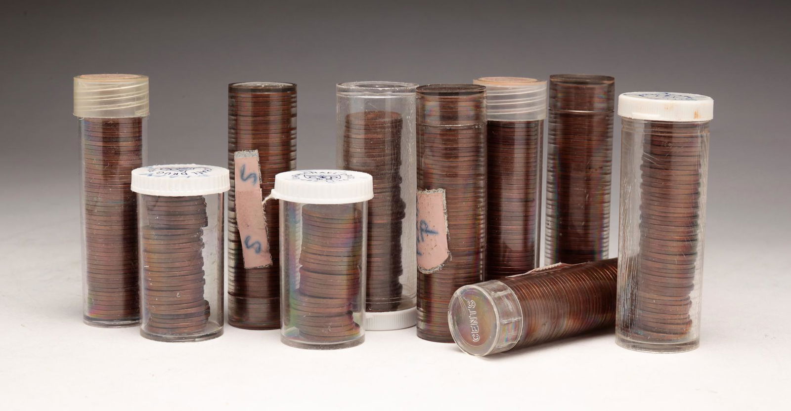 LARGE COLLECTION OF UNSORTED WHEAT PENNIES (1 of 2)