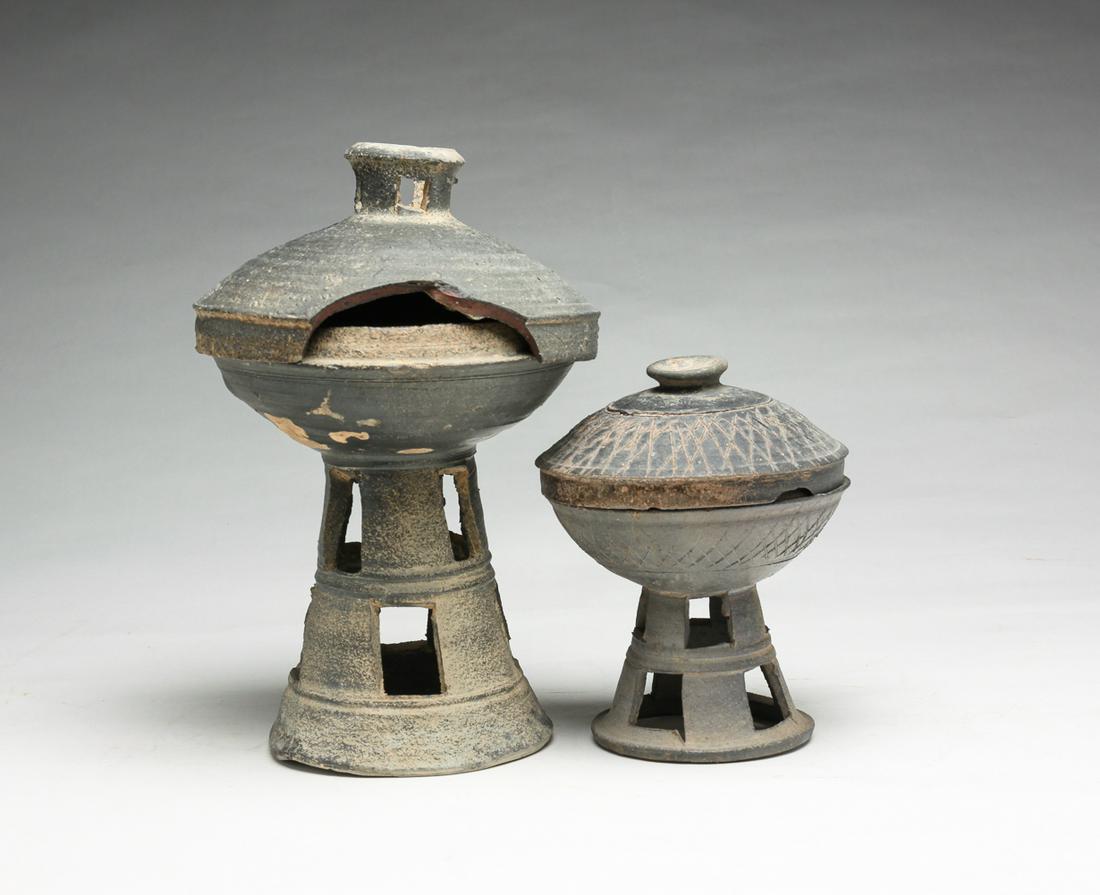 TWO KOREAN SILLA POTTERY VESSELS. (1 of 4)