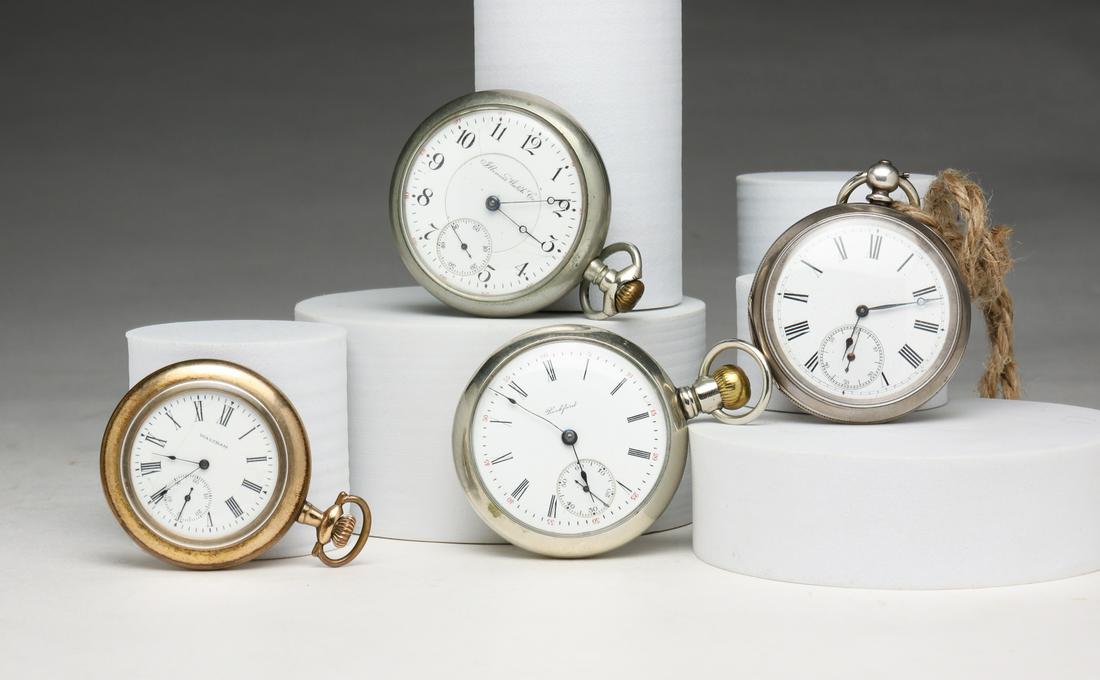 FOUR AMERICAN POCKET WATCHES. (1 of 6)