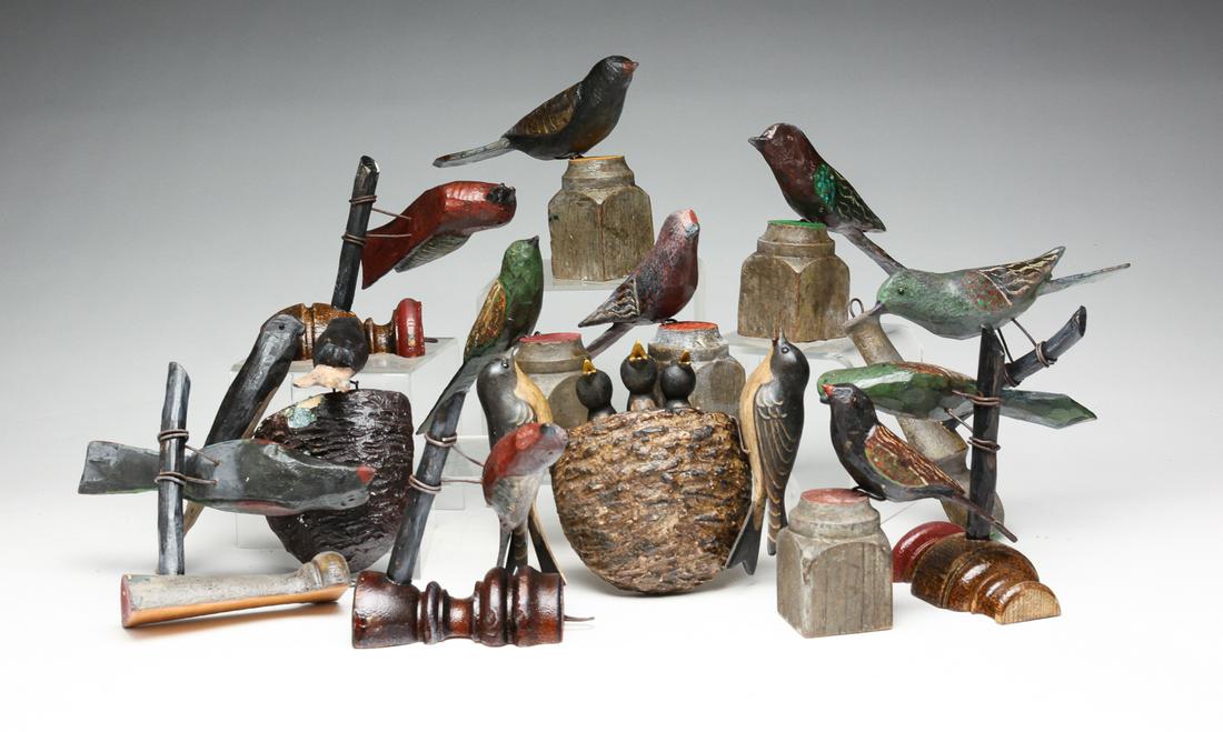 TWELVE FOLKSY AMERICAN CARVED AND PAINTED BIRDS. (1 of 5)