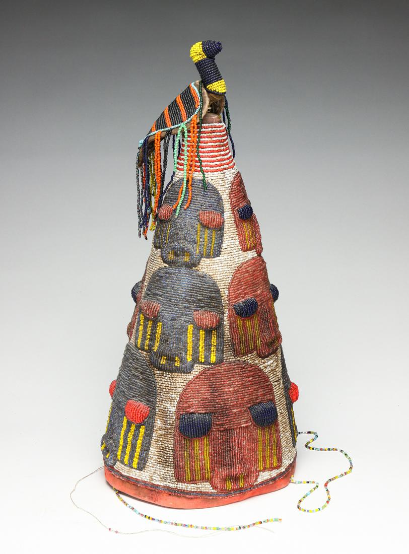 AFRICAN YORUBA BEADED CROWN HEADDRESS. (1 of 5)