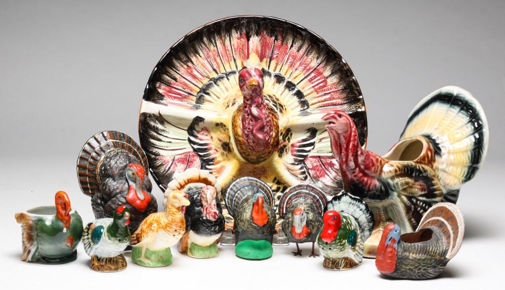 ELEVEN ASSORTED TURKEYS.: Twentieth century. Including salt and peppers, serving plate, planter, and figurines. Varying wear and loss. Plate 10"w. Planter 6.5"h.