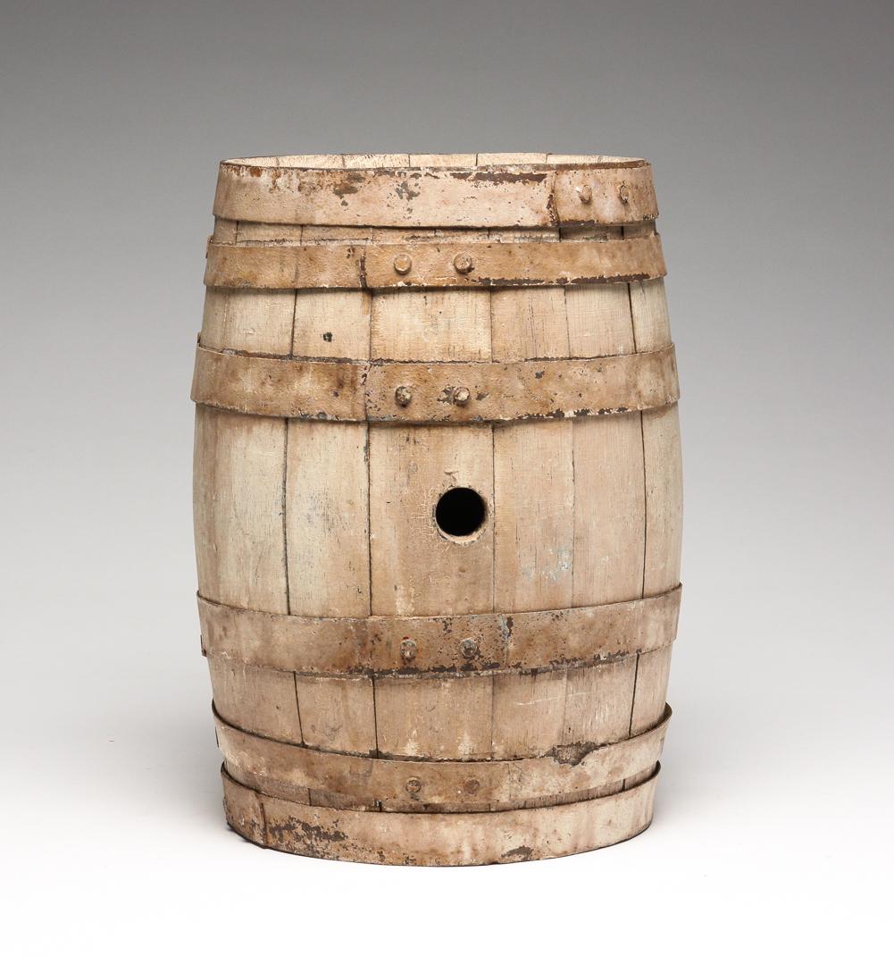 AMERICAN KEG. (1 of 5)