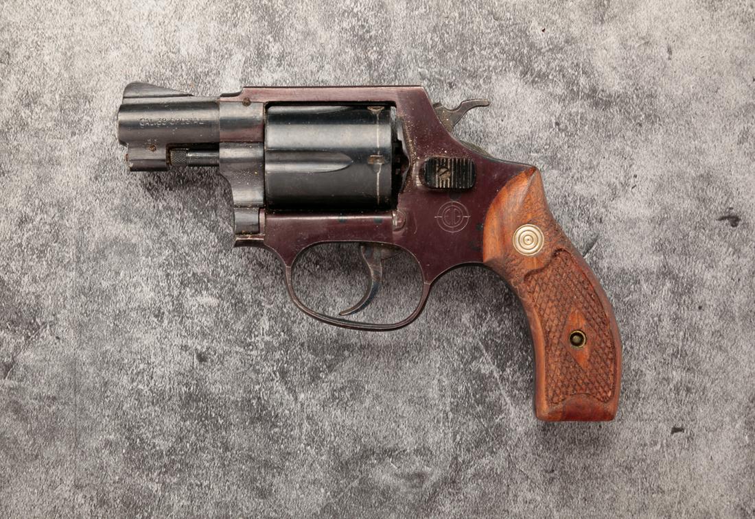 EG ITALIAN .38 SPECIAL DOUBLE ACTION REVOLVER: EG Italian .38 special double action revolver. Checkered walnut grips with blued frame, barrel and fluted cylinder. 1-3/4" barrel length, 6-1/4" overall. Serial number A3228. Requires ATF form 4473.