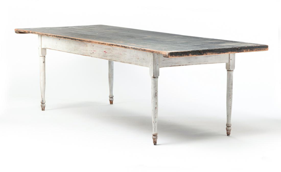 AMERICAN SHERATON HARVEST TABLE. (1 of 10)