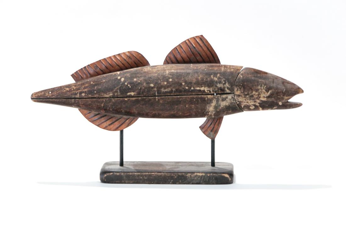 AMERICAN FOLK ART FISH BAIT SIGN. (1 of 4)
