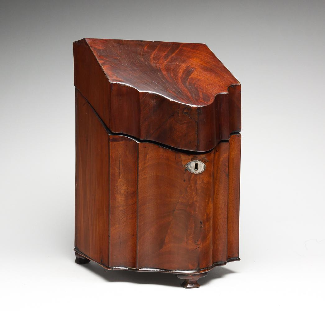 ENGLISH GEORGIAN KNIFE BOX. (1 of 6)