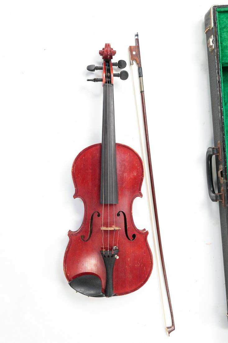 GERMAN ROTH AND LEDERER VIOLIN. (1 of 4)